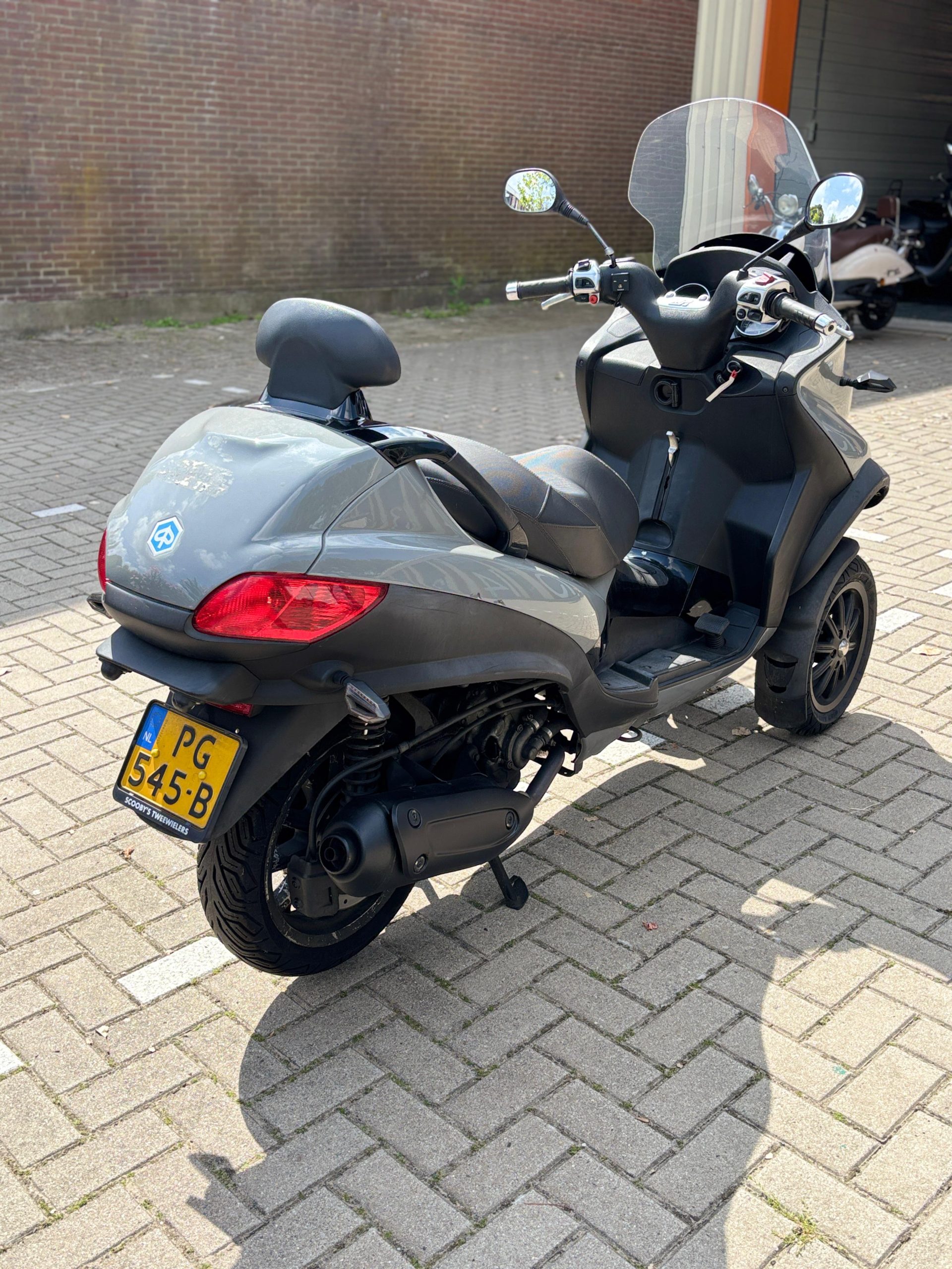 Piaggio MP3 300 – 2012 – Slechts 20.988 km
