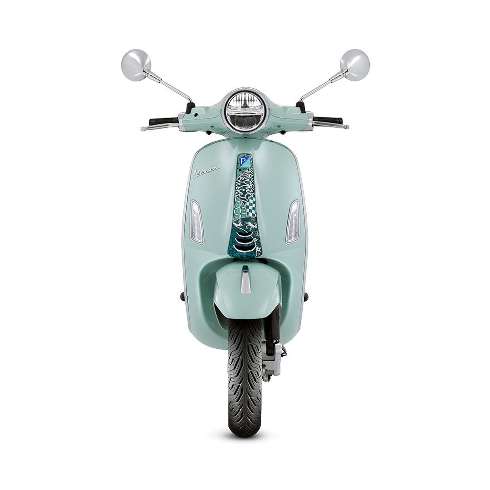 Vespa Primavera Batik 50